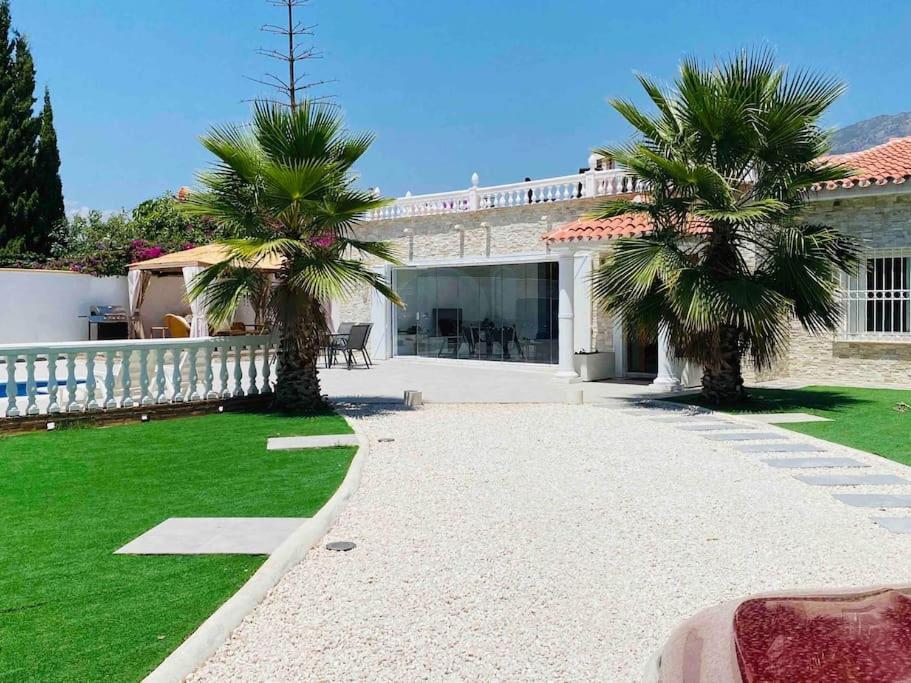 Sunny Villa Mijas With Large Pool Free Parking Malaga Zewnętrze zdjęcie