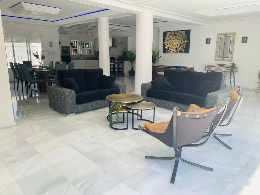 Sunny Villa Mijas With Large Pool Free Parking Malaga Zewnętrze zdjęcie