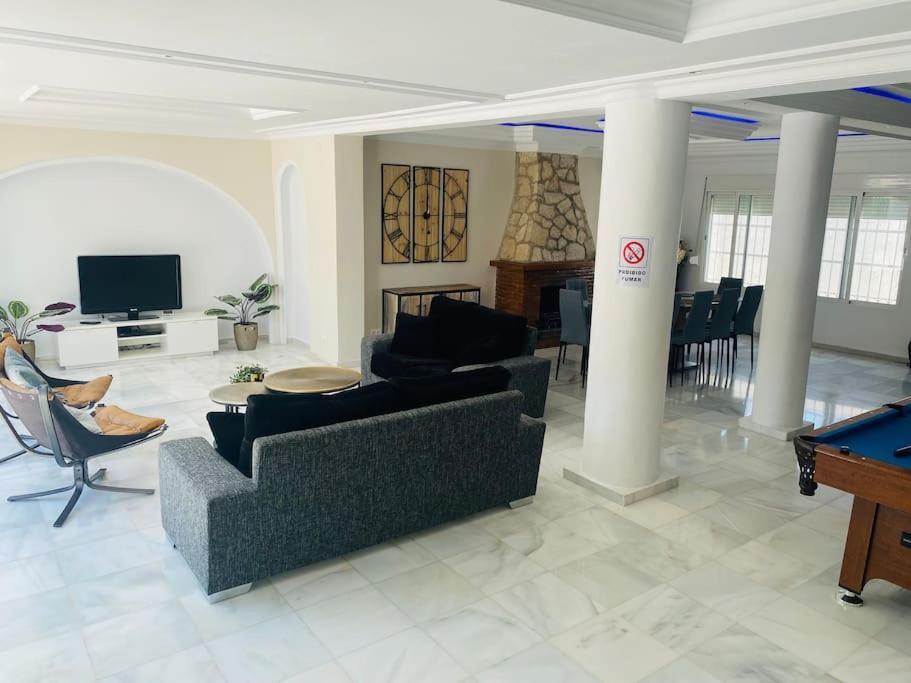 Sunny Villa Mijas With Large Pool Free Parking Malaga Zewnętrze zdjęcie