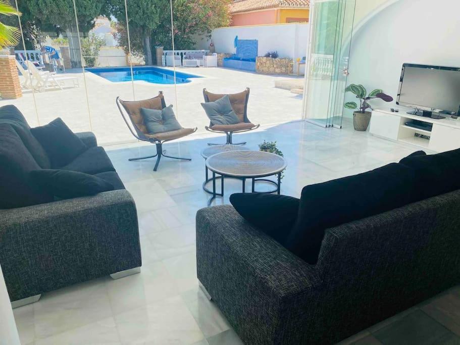 Sunny Villa Mijas With Large Pool Free Parking Malaga Zewnętrze zdjęcie