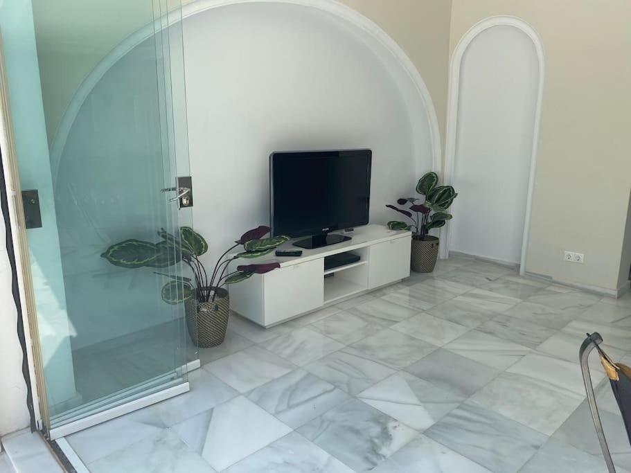 Sunny Villa Mijas With Large Pool Free Parking Malaga Zewnętrze zdjęcie